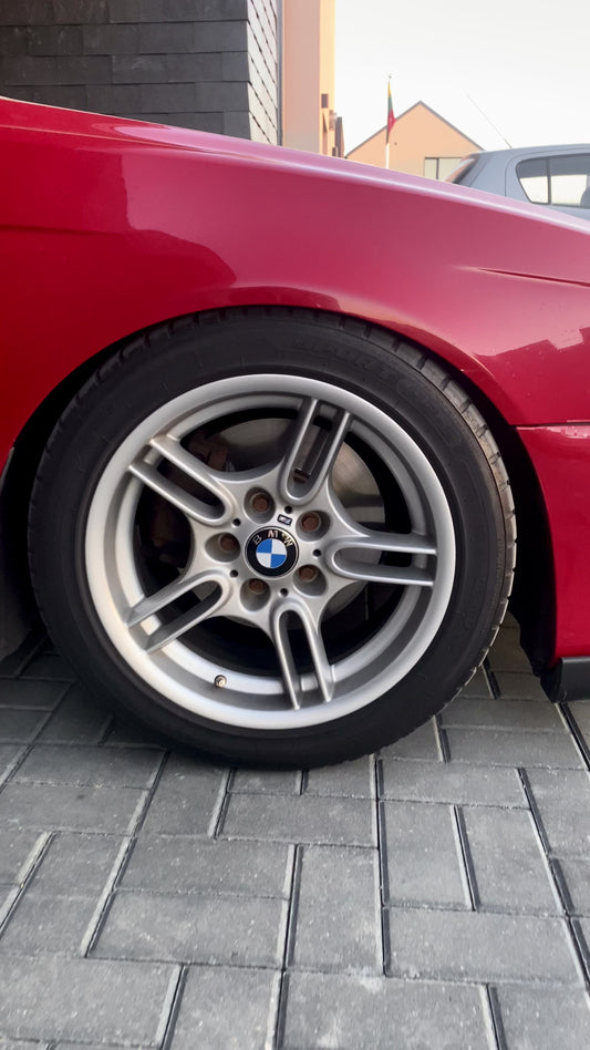 BMW Center Caps bmw floating center caps 68mm center caps